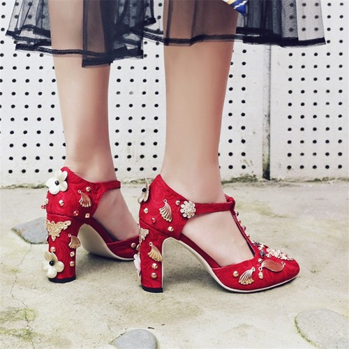 rhinestone strap high heel heel round toe sandals